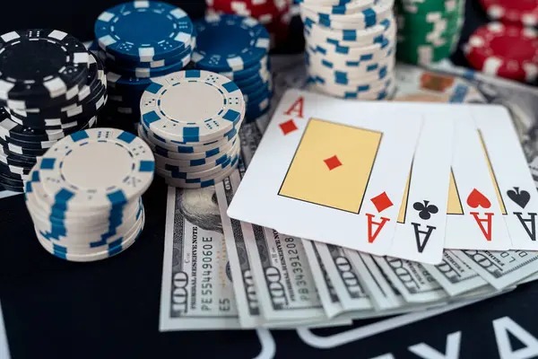 dewi 288 Real Dealers, Real Tables, Right Now